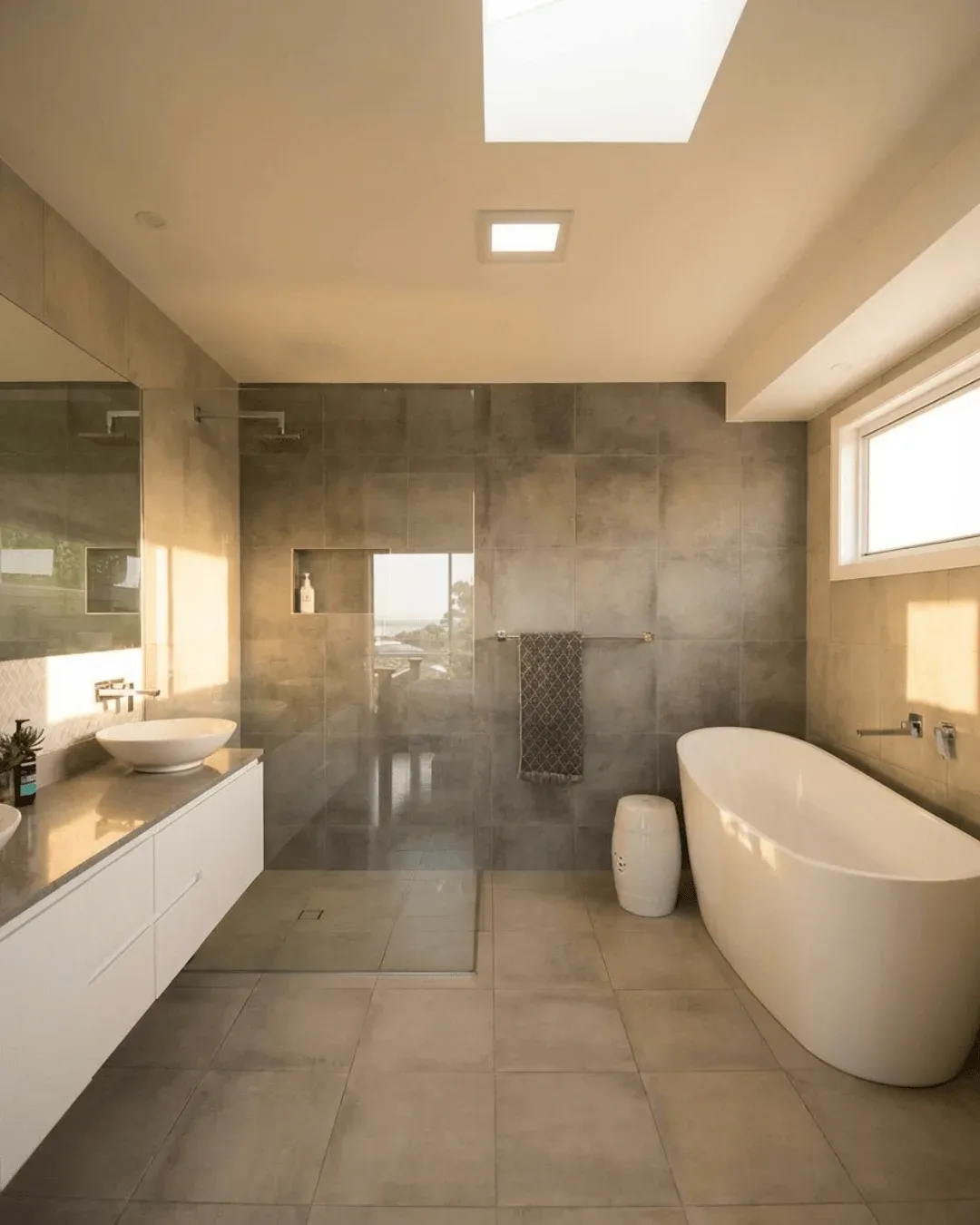 Why Florida Homeowners 60+ Are Choosing Spa-Like Bathrooms in 2026